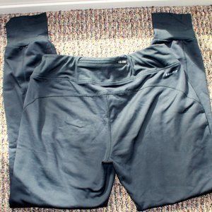Nike tapered leg sweatpants